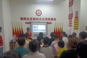 《全民突击》游戏中小师妹使用的枪械详解（枪械选择与战术运用）