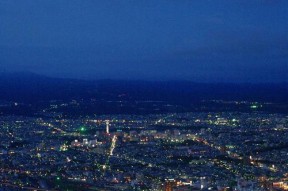 《暖暖环游世界》游戏中函馆夜景棉布获取攻略（打造自己的函馆夜景时尚之旅）