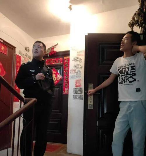 无尽空间2如何有效管理人群？送走不需要的人群有哪些方法？  第3张